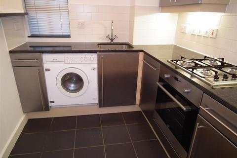 2 bedroom apartment to rent, Brockton Street, Kingsthorpe, NN2