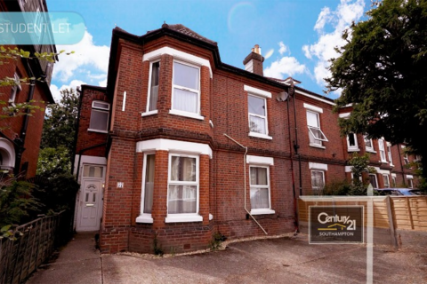 8 bedroom semi-detached house to rent, Westridge Road, SOUTHAMPTON SO17