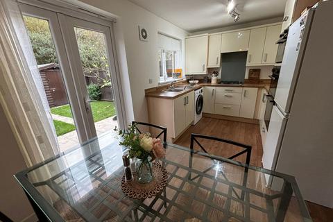 23 Llys Cambrian, Godrergraig, Swansea, SA9 2EY