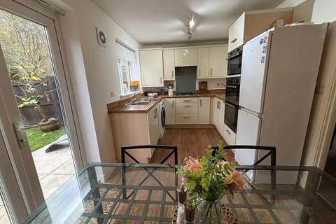 23 Llys Cambrian, Godrergraig, Swansea, SA9 2EY
