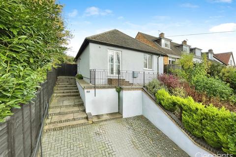 2 bedroom detached bungalow for sale, Belswains Lane, Hemel Hempstead HP3