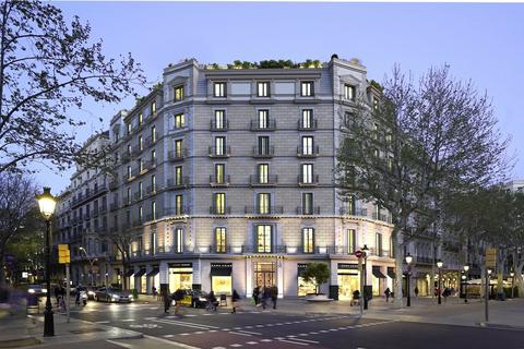 2 bedroom penthouse, Exclusive Development In Paseo de Gracia, Eixample, Barcelona