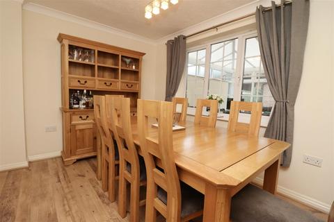 4 bedroom detached house for sale, Rye Crescent, Brough