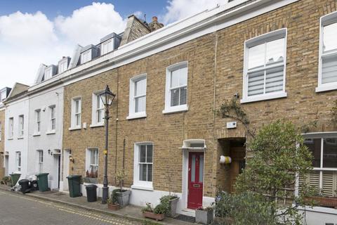 2 bedroom house to rent, Stonells Road, SW11