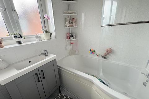 7 Caithness Road, Hartlepool, TS25 3AW