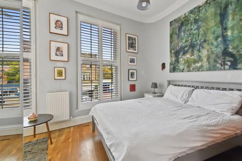 1 bedroom flat for sale, Malden Place, Gospel Oak