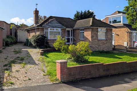 2 bedroom detached bungalow for sale, NICHOLAS CRESCENT, FAREHAM. AUCTION PROPERTY.