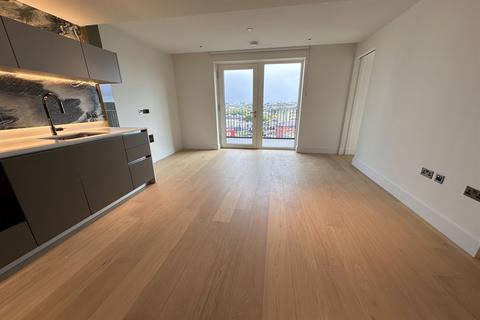 1 bedroom apartment to rent, Reflection Apartments, Cascade Way, W12