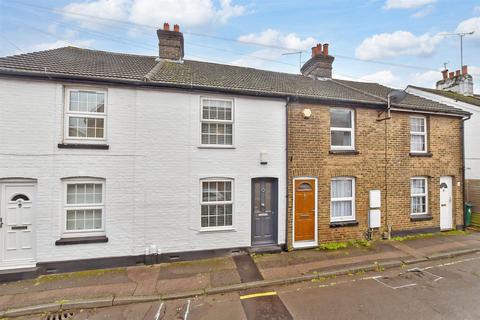 2 bedroom terraced house for sale, Alpha Road, West Green, Crawley, West Sussex