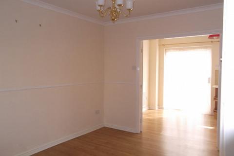 2 bedroom house to rent, Hillcroft Green, Douglas, IM2 7EQ