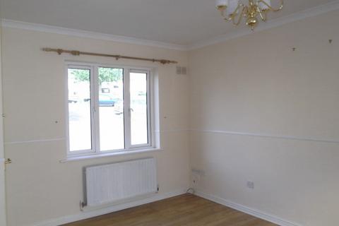 2 bedroom house to rent, Hillcroft Green, Douglas, IM2 7EQ