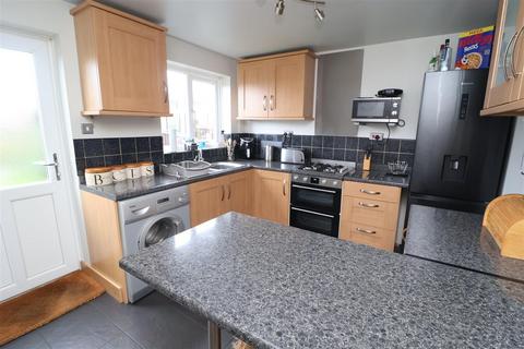 2 bedroom semi-detached house for sale, Gateford Glade, Worksop S81