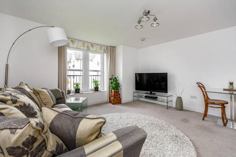 2 bedroom flat for sale, College Medway, Eskbank, Edinburgh EH22