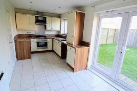 3 bedroom semi-detached house to rent, Sorrel Way, Clock Face, St Helens WA9