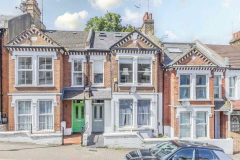 2 bedroom flat to rent, Dorothy Road, London SW11