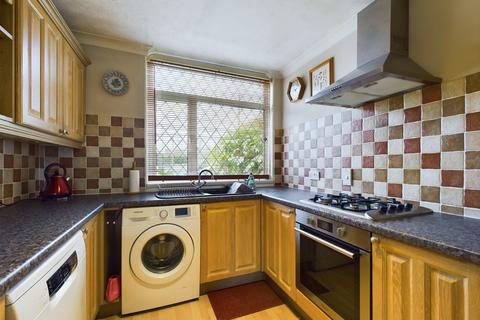 3 bedroom terraced house for sale, Gorselands, Tadley, RG26