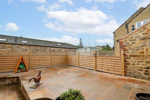 3 bedroom cottage for sale, Park Square, Masham