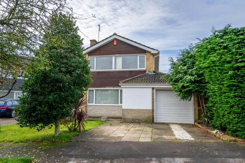 3 bedroom detached house for sale, Maplewood Paddock, York