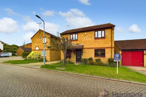 3 bedroom detached house for sale, Cricketers Close, Kemsley, Sittingbourne, Kent, ME10 2TB