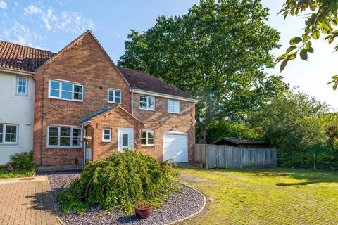 5 bedroom semi-detached house for sale, John Bunyan Close, Whiteley, Hampshire, PO15