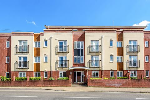 1 bedroom flat for sale, Clarkes Court, Quay Street, Fareham, Hampshire, PO16