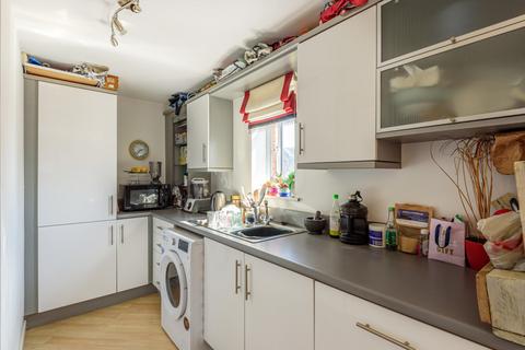 1 bedroom flat for sale, Clarkes Court, Quay Street, Fareham, Hampshire, PO16