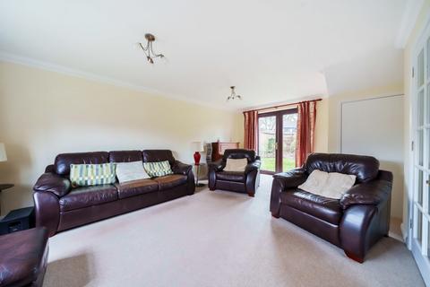1 Gray Close, Warsash, Southampton, SO31 9TB