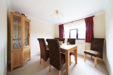 1 Gray Close, Warsash, Southampton, SO31 9TB