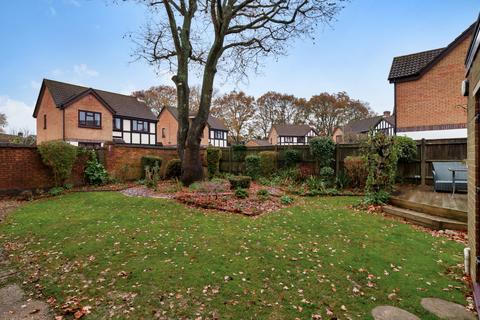 1 Gray Close, Warsash, Southampton, SO31 9TB