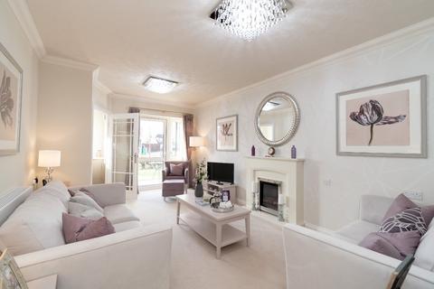 2 bedroom flat for sale, Botley Road, Park Gate, SO31