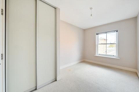 2 bedroom flat for sale, Salt Meat Lane, Gosport, Hampshire, PO12