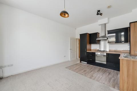 1 bedroom flat for sale, St. Marys Road, Netley Abbey, Southampton, Hampshire, SO31