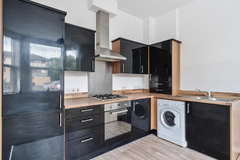 1 bedroom flat for sale, St. Marys Road, Netley Abbey, Southampton, Hampshire, SO31