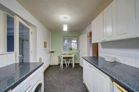 5 Barrington Close, Albrighton, Wolverhampton, WV7 3PJ
