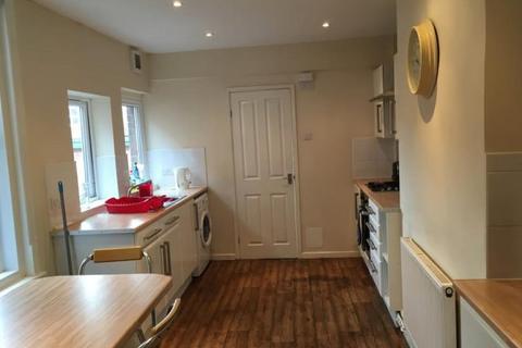 4 bedroom house share to rent, Monk's Road