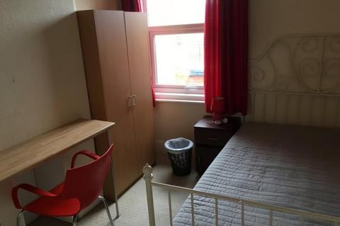 4 bedroom house share to rent, Monk's Road