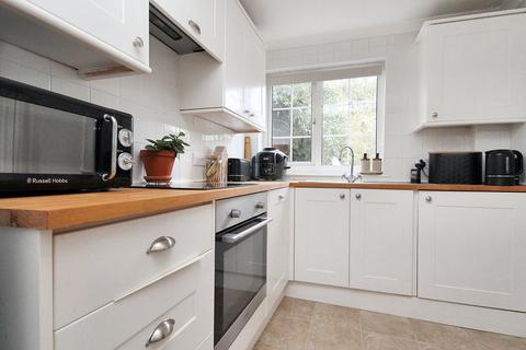 148 Common View, Letchworth Garden City, SG6 1DQ