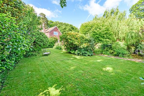 4 bedroom detached house for sale, Bassett Green Road, Bassett, Southampton, Hampshire, SO16