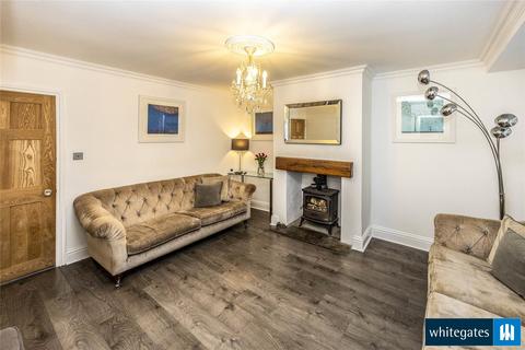 3 bedroom end of terrace house for sale, Watford Avenue, Norwood Green, Halifax, HX3