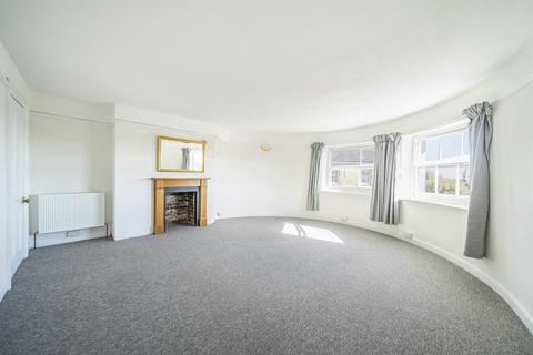 2 bedroom flat for sale, Clifton Road, Winchester, Hampshire, SO22