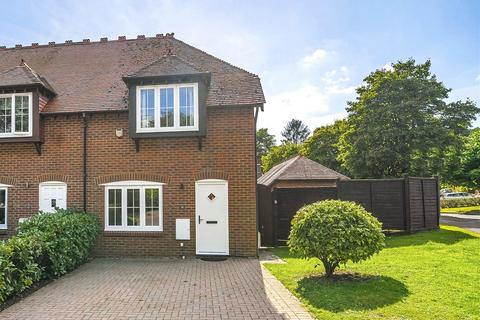 2 bedroom detached house for sale, Meredun Close, Hursley, Winchester, Hampshire, SO21