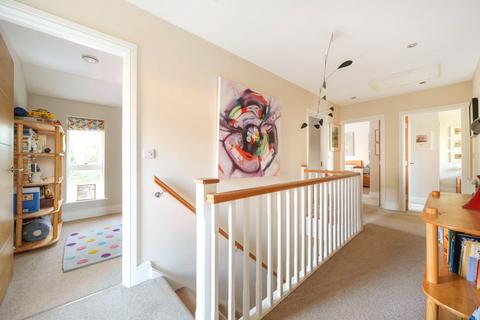 1 Headbourne Close, Kings Worthy, Winchester, SO23 7XL