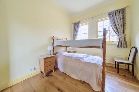 20 Alison Way, Winchester, SO22 5BT