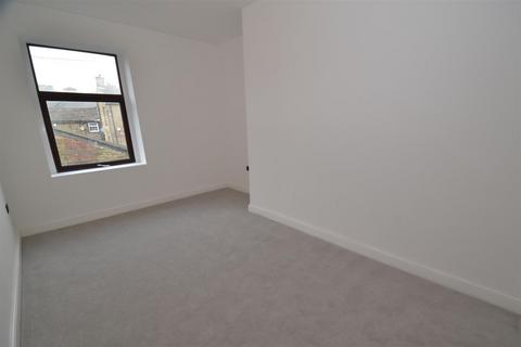 3 Beech Grove, Clayton, Bradford, BD14 6BU