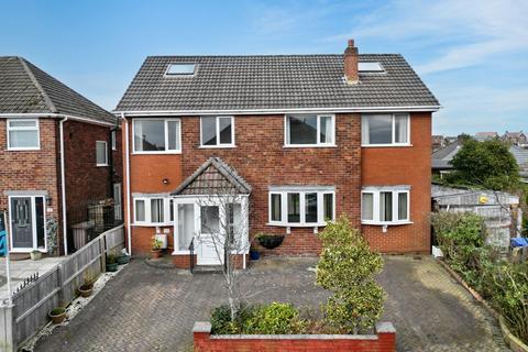 5 bedroom detached house for sale, Greenhill Road, Billinge, WN5