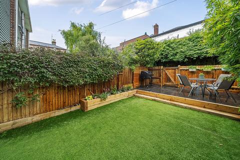 22 Hyde Close, Winchester, SO23 7DT