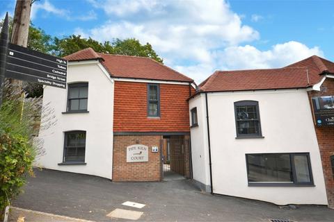 1 bedroom flat for sale, Bridge Street, Winchester, Hampshire, SO23