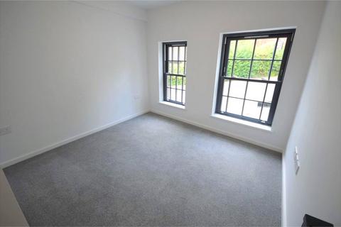 1 bedroom flat for sale, Bridge Street, Winchester, Hampshire, SO23