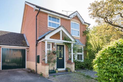 3 bedroom link detached house for sale, Whitebeam Close, Colden Common, Winchester, Hampshire, SO21