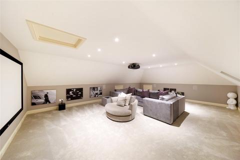 Jindabyne Cross Way, Shawford, Winchester, SO21 2BZ